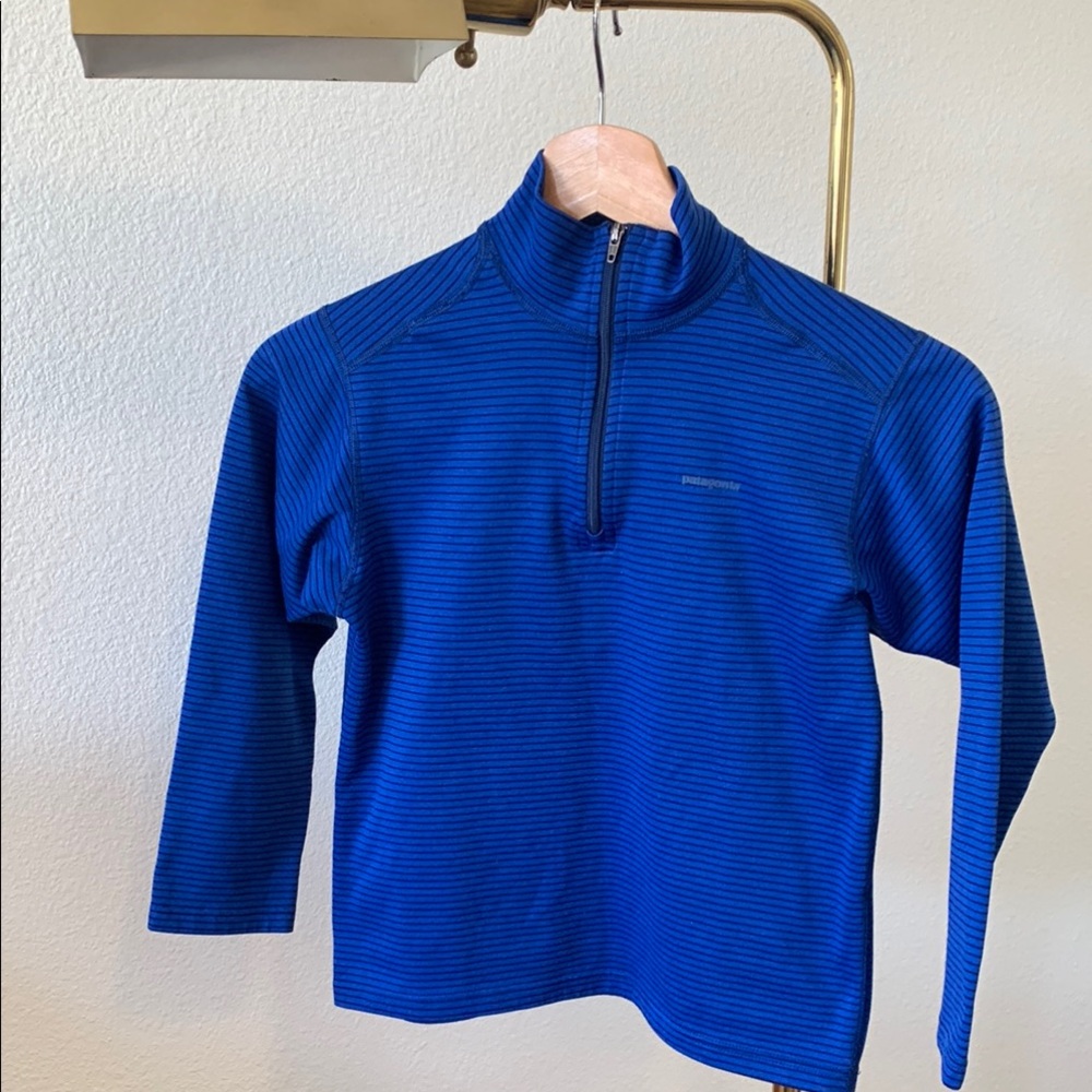 Blue Striped Quarter-Zip Patagonia kids baselayer, size small